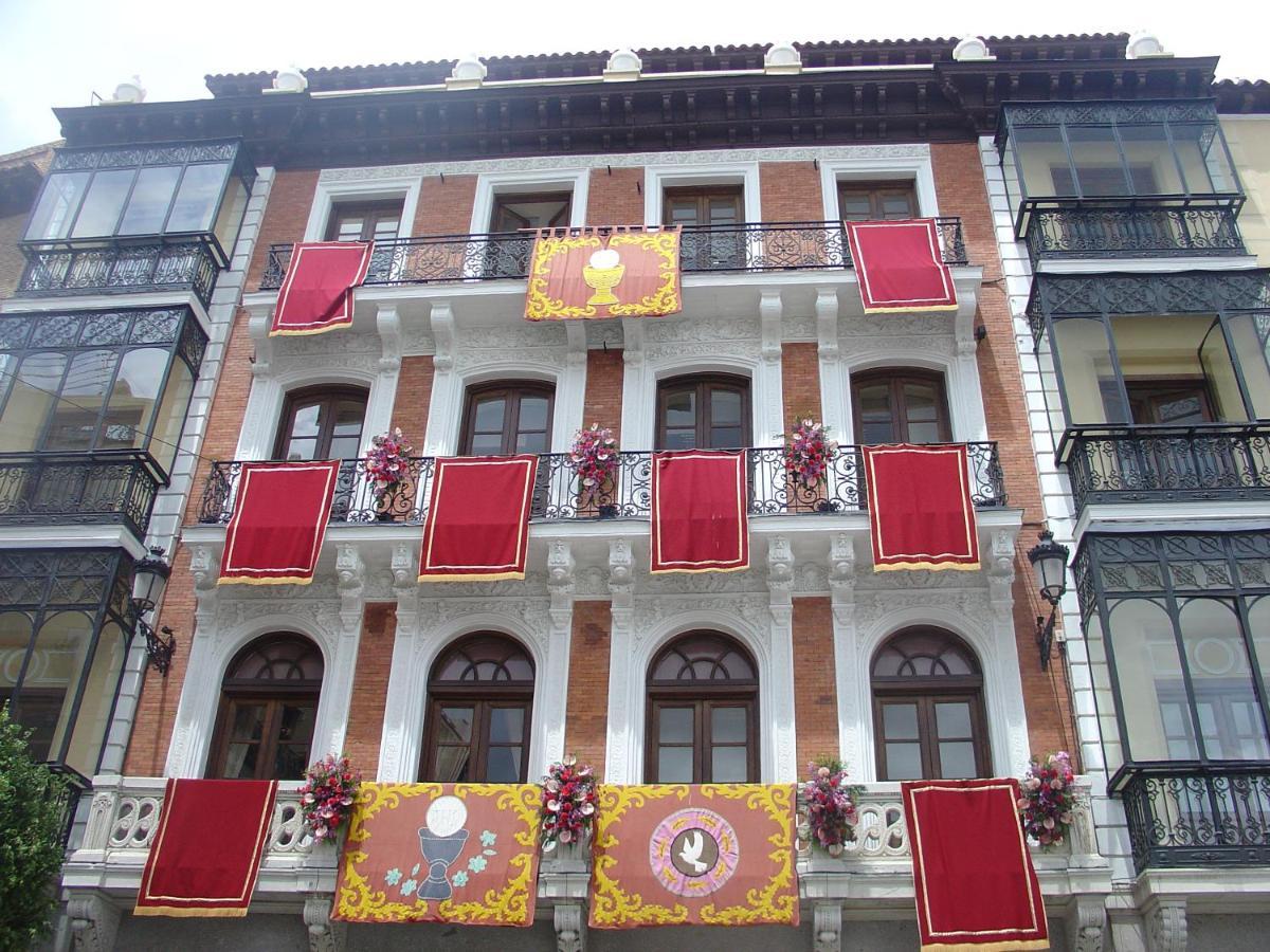 Casa Armas A, En Zocodover, Casco Historico Toledo Esterno foto